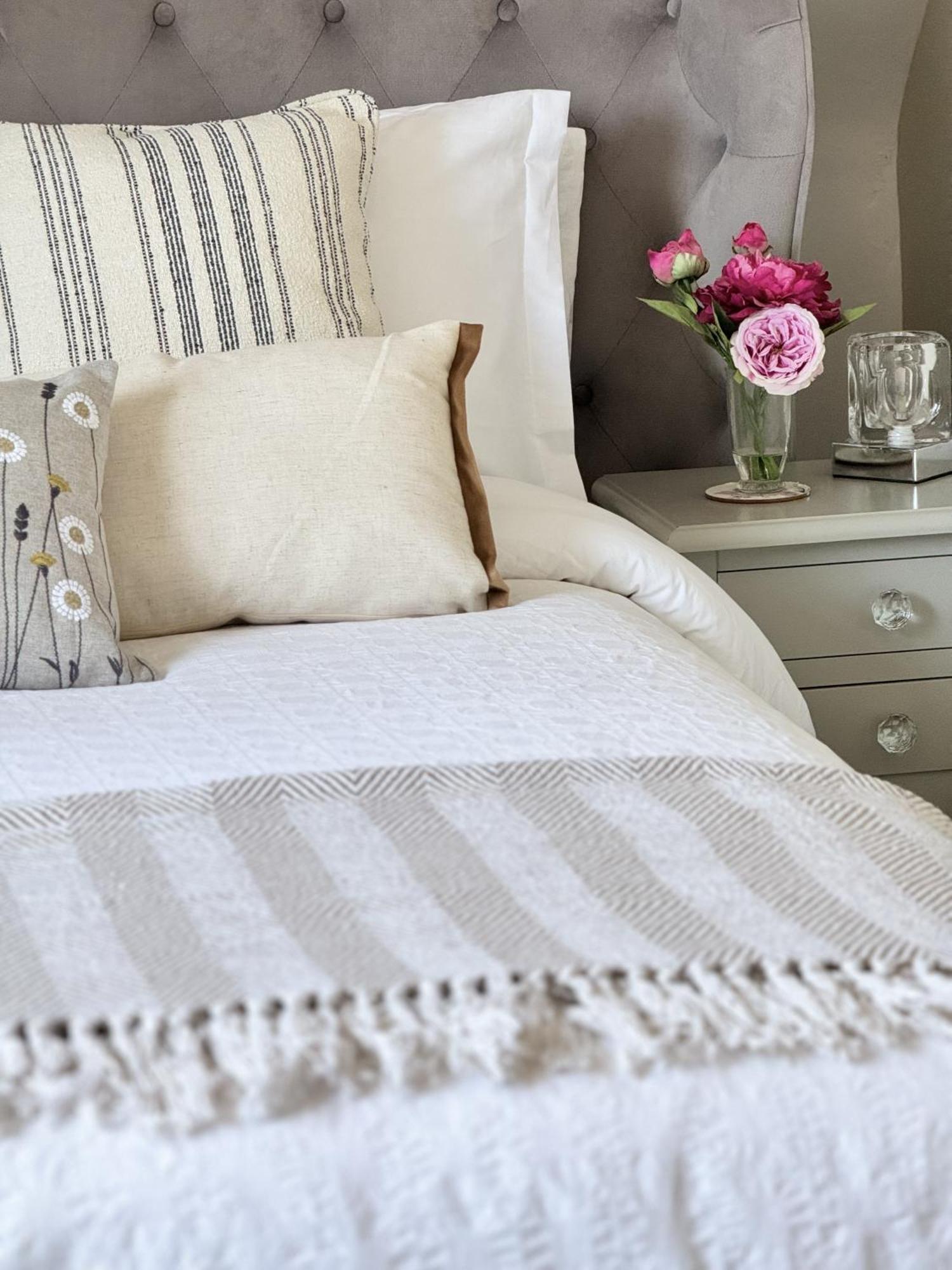 'Bramley Fall Cottage' ' On Site Ev Point - Attached Cottage,3 Separate Bedrooms -1 On Ground Level, Sleeps 6, 2 Bathrooms, Sandy Wittering Beach 8Min Drive, Rural Location, Child Friendly, Small Breed Dog Friendly, Private Parking Чичестър Екстериор снимка