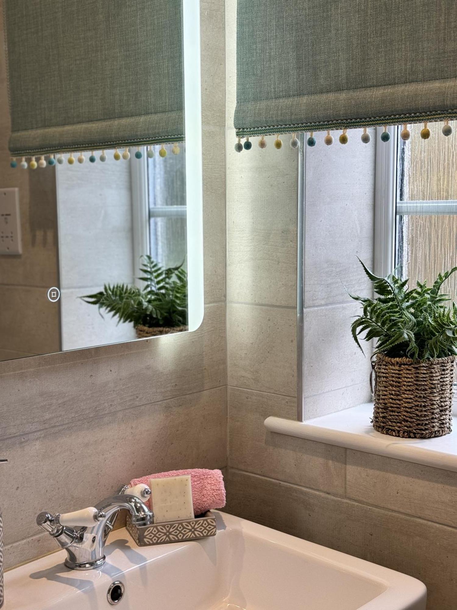 'Bramley Fall Cottage' ' On Site Ev Point - Attached Cottage,3 Separate Bedrooms -1 On Ground Level, Sleeps 6, 2 Bathrooms, Sandy Wittering Beach 8Min Drive, Rural Location, Child Friendly, Small Breed Dog Friendly, Private Parking Чичестър Екстериор снимка
